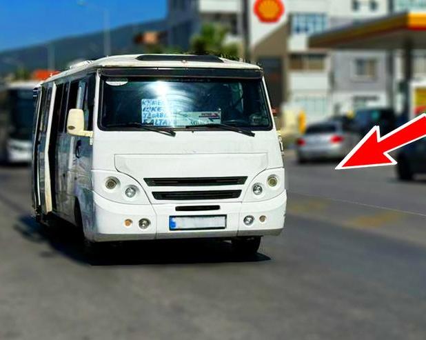 Что такое долмуш и как работает?</p>
<p>Почему часто ездит с открытыми дверями? / Авто и транспорт / iXBT Live
